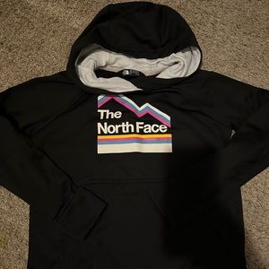 The North Face Boys Lightweight Hoodie with Pockets